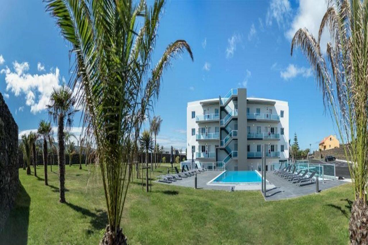 Whalesbay Hotel Apartamentos Capelas Exterior foto